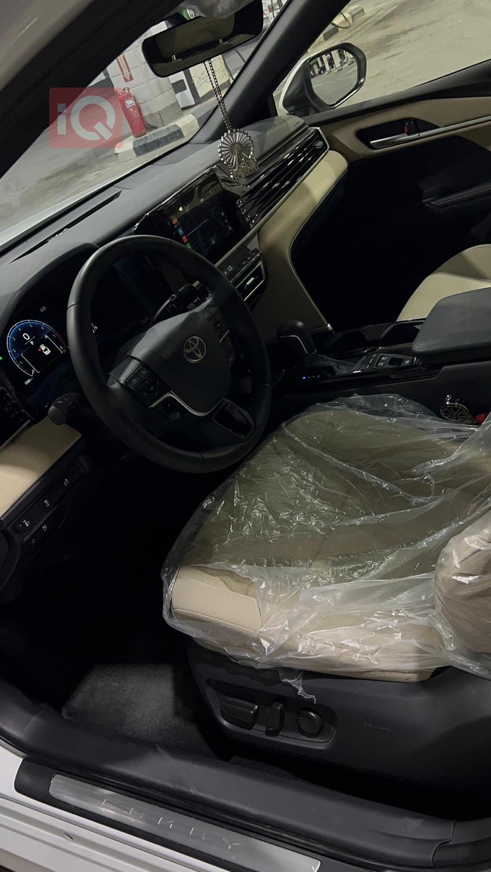 تۆیۆتا کامری